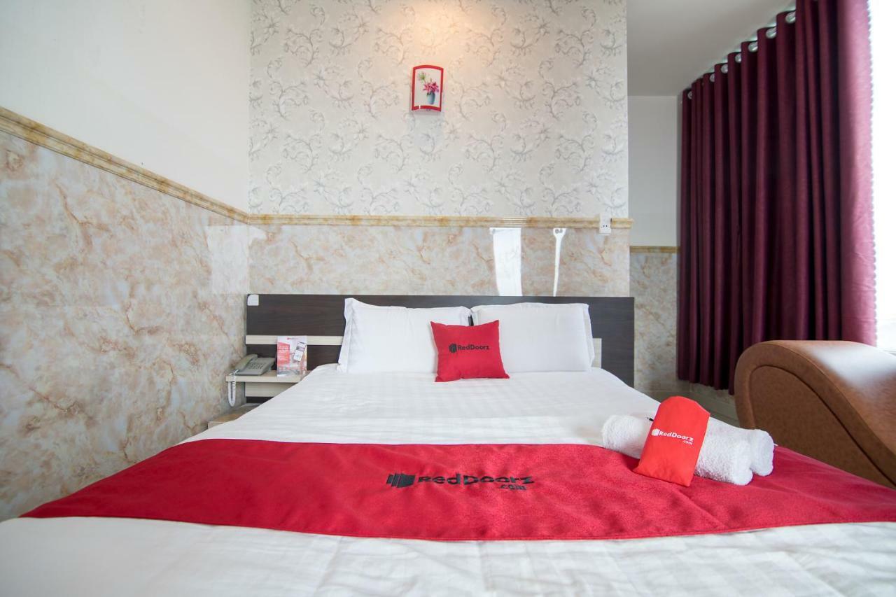 הו צ'י מין סיטי Reddoorz Plus Near Mien Tay Bus Station 2 מראה חיצוני תמונה