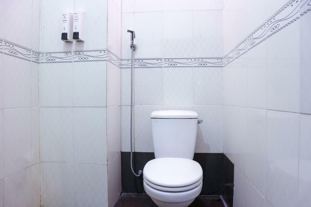 הו צ'י מין סיטי Reddoorz Plus Near Mien Tay Bus Station 2 מראה חיצוני תמונה